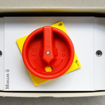 Moeller T3-1-8200/I2/SVB Hauptschalter / Neu OVP - Maranos.de