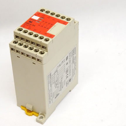 Omron Saftey Relay G9SA-TH301 / Neu OVP - Maranos.de