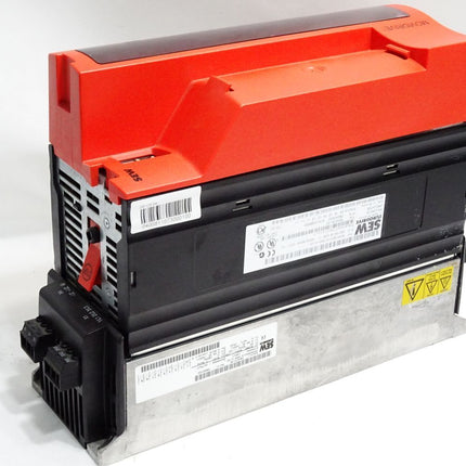 SEW Eurodrive Umrichter 1.5kW MDX61B0015-5A3-4-00 08279578 MDX61B-00 08243492 MDX60A0015-5A3-4-00 08227179 Erneuert - Maranos.de