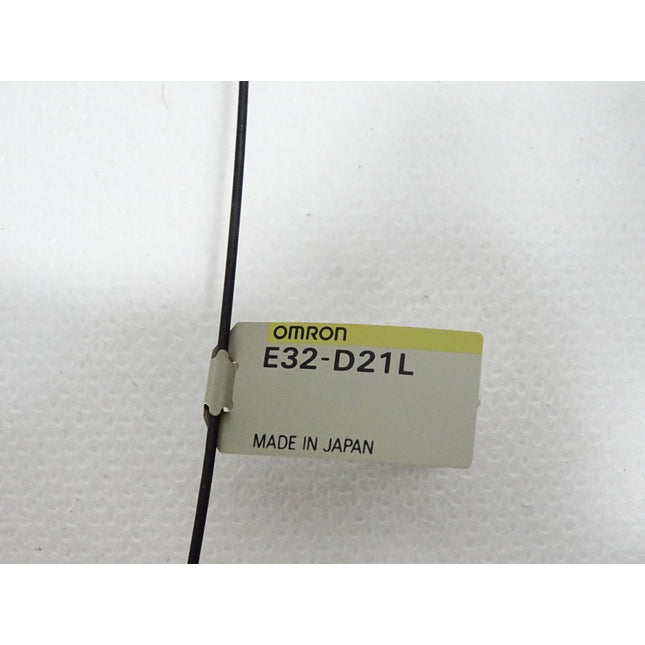 Omron E32-D21L  Lichtleitertaster / Neu - Maranos.de