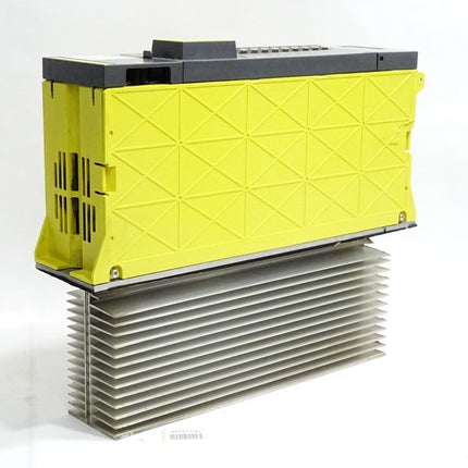 Fanuc Servo Amplifier SVM2-80/80 A06B-6079-H208 9.5kW - Maranos.de