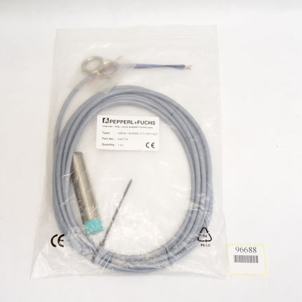Pepperl+Fuchs 042774 Induktiver Sensor NBN8-18GM80-E-3,5M-Y427 / Neu OVP - Maranos.de