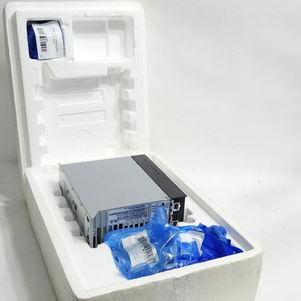 Danfoss VLT Midi Drive 135N1822 0.37kW FC-280PK37T4E20H2 / Neu OVP - Maranos.de