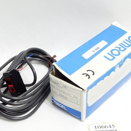 Omron E3V3-D81 Photoelectric Sensor  / Neu OVP - Maranos.de