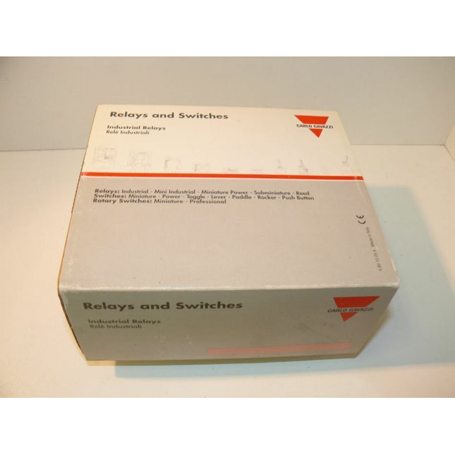 25x Carlo Gavazzi RF11/0/24DC Relays / Switch Paket 25 Stück - Maranos.de