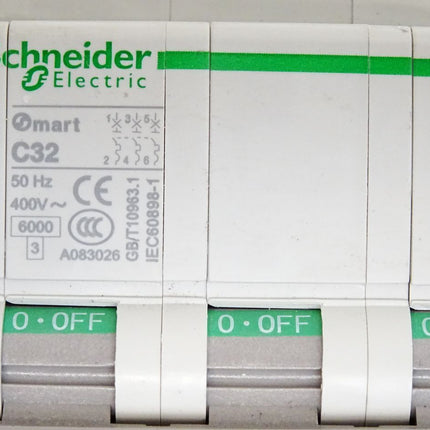 Schneider Electric Osmart C32 OSMC32N3C32 / Neu - Maranos.de