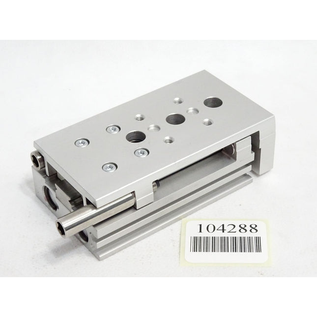 Festo Mini-Schlitten DGST-10-40- / Neu mit Lagerspuren - Maranos.de
