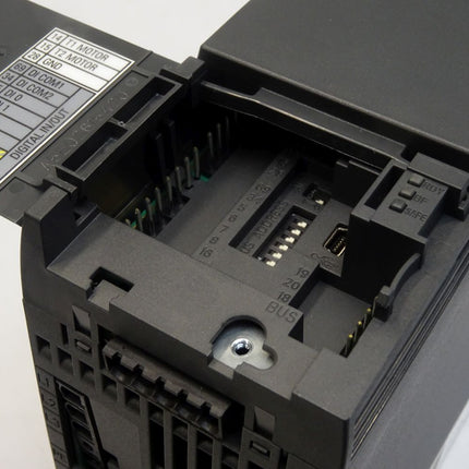 Siemens Sinamics G120C USS/MB 0.55kW 6SL3210-1KE11-8AB1 / Neuwertig - Maranos.de