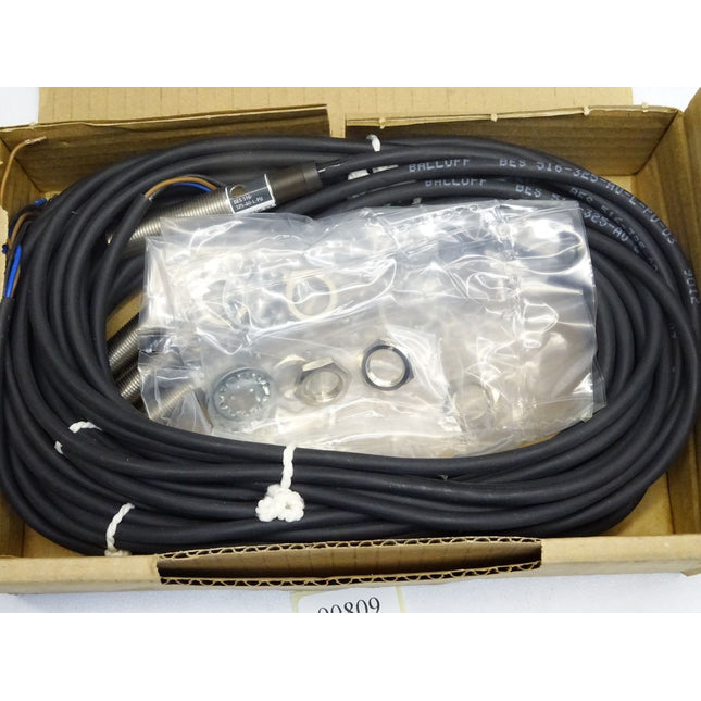 Balluff Induktiver Sensor BES516-325-AO-L-PU-03 / BES 516-325-AO-L-PU-03 / Inhalt : 5 Stück / Neu OVP - Maranos.de