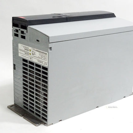 Danfoss VLT Automation Drive 131F8844 FC-302P11KT5E20H1 11kW - Halterung gebrochen - Maranos.de