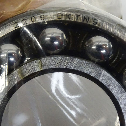 SKF Pendelkugellager mit kegeliger Bohrung 2206EKTN9 / Neu OVP - Maranos.de
