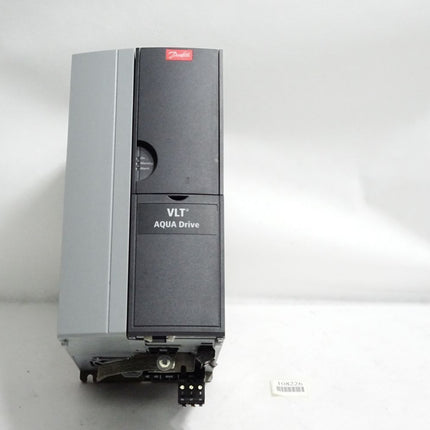 Danfoss VLT Aqua Drive 131F3110 5.5kW FC-202P5K5T4E20H1 - Maranos.de