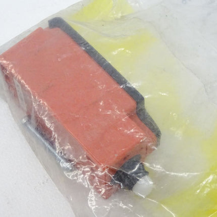Elfin 050F11 / Limit Switch NO+NC / Neu OVP - Maranos.de