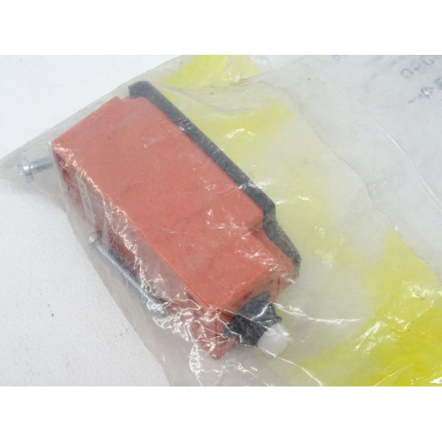 Elfin 050F11 / Limit Switch NO+NC / Neu OVP - Maranos.de
