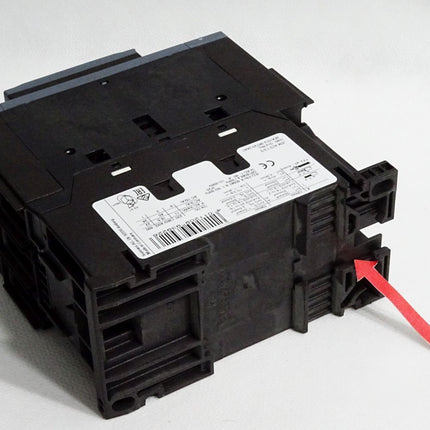 Siemens Leistungsschütz 3RT2035-1AP00 - Halterung fehlt - Maranos.de
