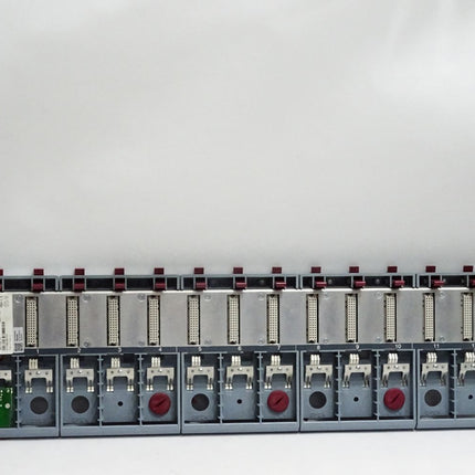 B&R 3BP150.41 2005 Rückwandmodul 15 Steckplätze - Halterungen gebrochen - Maranos.de