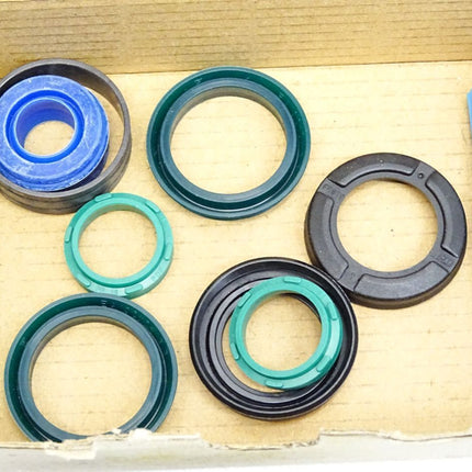 Festo Verschleißteile 369195 DNC-32-PPV-A / Neu OVP - Maranos.de