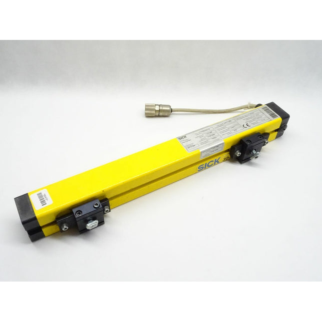 Sick FGSS450-23 elektronische Lichtschranke SENDER 1012588 / 24V / 30-FGS - Maranos.de