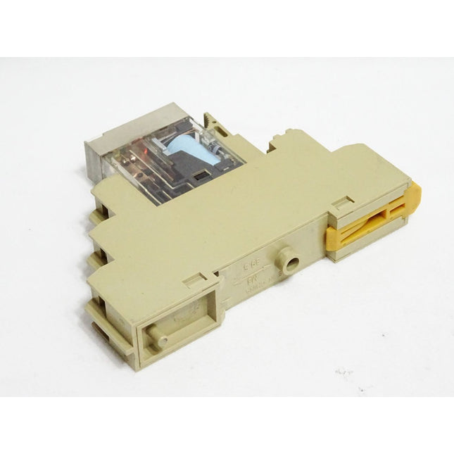 Omron Relais G2R-2-SND mit Sockel P2RF-08-E max. 5A 250V - Maranos.de