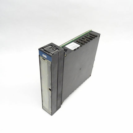 Telemecanique TSX DET 3212 Output Module  BLK7 - Maranos.de