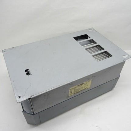 Siemens 6SE9522-4DG40 / 6SE 9522-4DG40 Midimaster Eco - Maranos.de