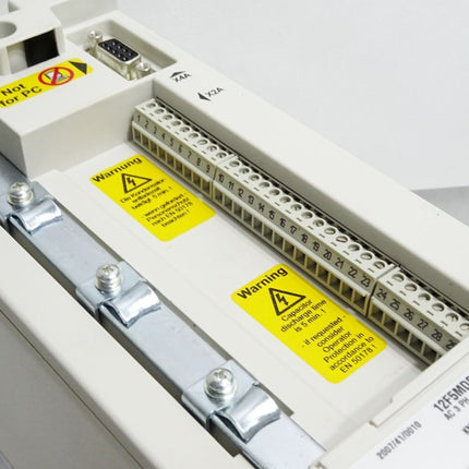 KEB Combivert F5 Drive Controller 12F5MDD-Y0P0 12.F5.MDD-Y0P0 4kW / Neuwertig OVP - Maranos.de