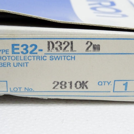 Omron E32-D32L Photoelectric Switch / Neu OVP - Maranos.de