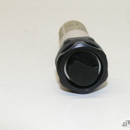 NEU/OVP Omron E3F2-DS30B41-P1 110to 30VDC Photoelectric Switch - Maranos.de