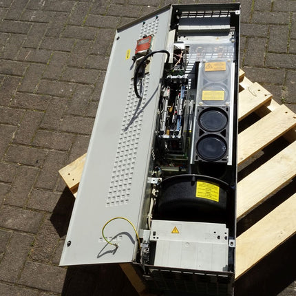 Siemens Wechselrichter Simovert 6SE7031-0TE60-Z G13 K80 K11 K02 mit Optionskarte 6SE7098-2XX84-0AH0 6SE7090-0XX84-0AH2 6SE7090-0XX84-0FF5 6SE7090-0XX84-0KA0 6SE7090-0XX84-0AB0 - Maranos.de