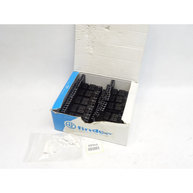 Finder 94.02.0SMA / Inhalt : 9 Stück / Neu OVP - Maranos.de