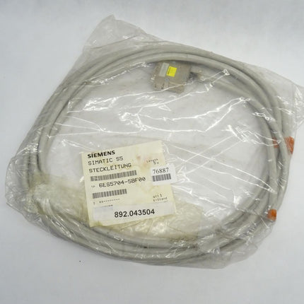 Siemens SIMATIC S5 6ES5704-5BF00 Steckleitung (5 Meter) 6ES5 704-5BF00 - NEU - Maranos.de