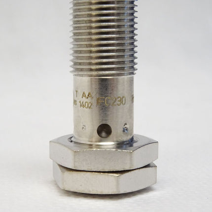 Ifm electronic Induktiver Sensor IFC230 / Neu - Maranos.de
