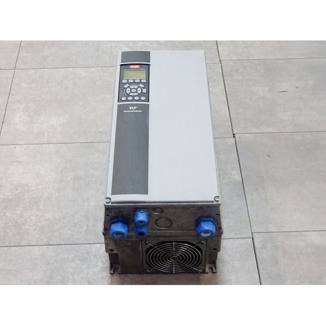 Danfoss VLT 131B3660 FC-301P11KT4E55H1 Frequenzumrichter 11kW - Maranos.de