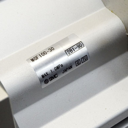 SMC MGF100-30 Max. 1.0MPa Kompaktzylindermitführung / Neu - Maranos.de