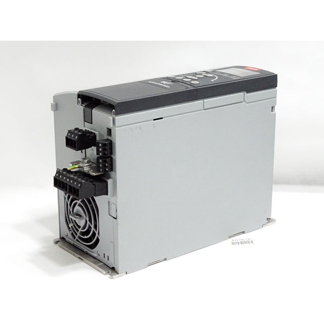 Danfoss VLT Automation Drive 131B0005 FC-302P5K5T5E20H1 5.5kW - Maranos.de