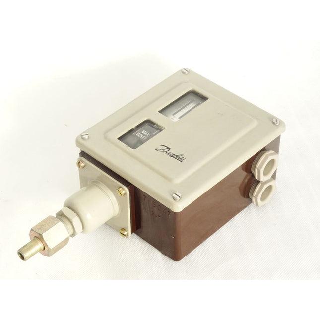 Danfoss Hochdruckschalter Pressure Control 4-17bar 017-5047 / Neu - Maranos.de