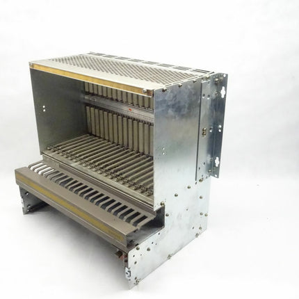 Siemens SIMATIC S5 Rack 6ES5188-3UA22 E-Stand: 01 6ES5 188-3UA22 - Maranos.de