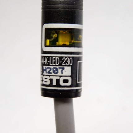 Festo Nährungsschalter 15709 SMEO-4-K-LED-230 / Neu - Maranos.de