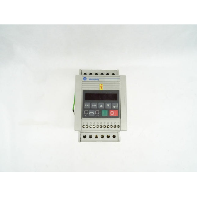 Allen Bradley 160-AA03NSF1 Analog S.F. Frequenzumrichter Ser. C / 0,55kW / 0,75HP - Maranos.de