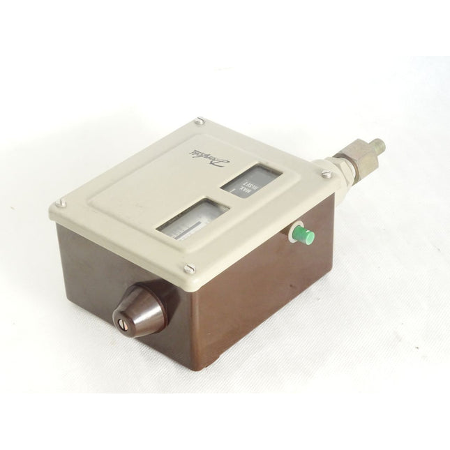 Danfoss Hochdruckschalter Pressure Control 4-17bar 017-5047 / Neu - Maranos.de
