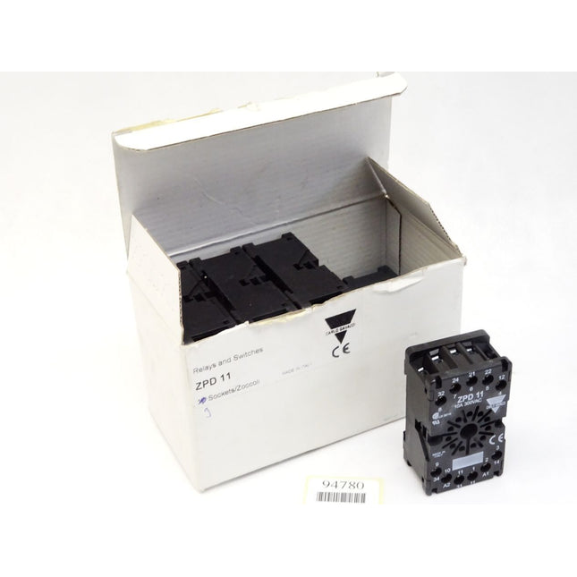 Carlo Gavazzi Sockets ZPD11 / Inhalt : 9 Stück / Neu OVP - Maranos.de