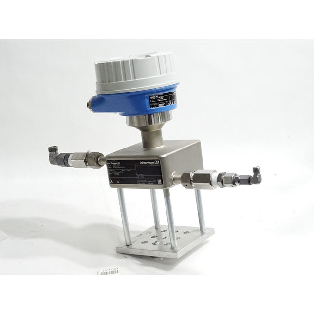 Endress+Hauser Durchflussmessgerät 8C1B06-1HW8/0 Sensor C Cubemass 100 8C1B06-AADRAAQSACVSA+ / Neuwertig - Maranos.de