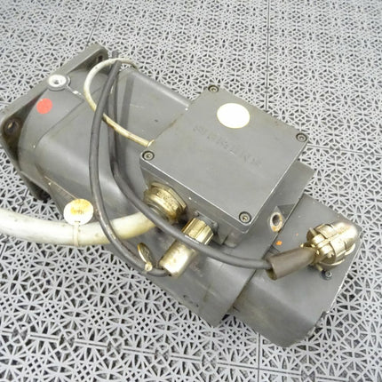 Siemens 3~ Permanent-Magnet Motor 1FT5102-0AC01-2-Z - Maranos.de