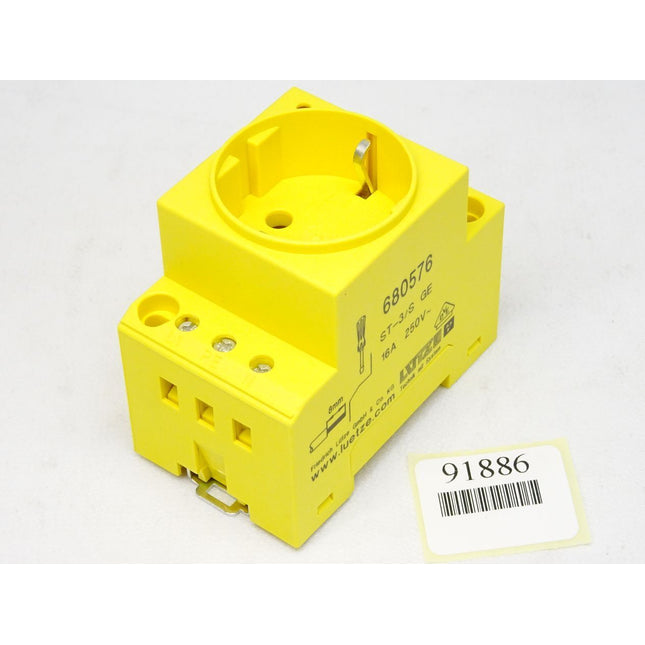 Lütze Steckdose 680576 / ST-3/S GE 16A 250V / Neu - Maranos.de