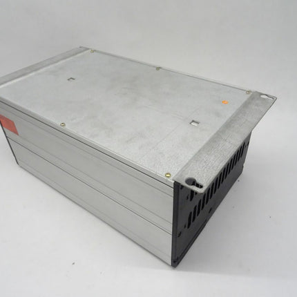 Danfoss VLT 5000 175Z0119 Frequenzumrichter 1,7kW VLT5001PT5C20STR3DLF00A00 - Maranos.de