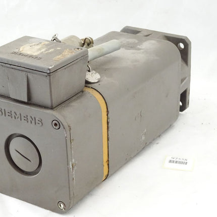 Siemens Permanent Magnet Motor Servomotor 1FT5064-0AC01-2 2000min-1 - Maranos.de
