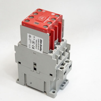 Allen Bradley Leistungsschütz 700S-CF620EJC 700-CF310E* 100S-F - Maranos.de