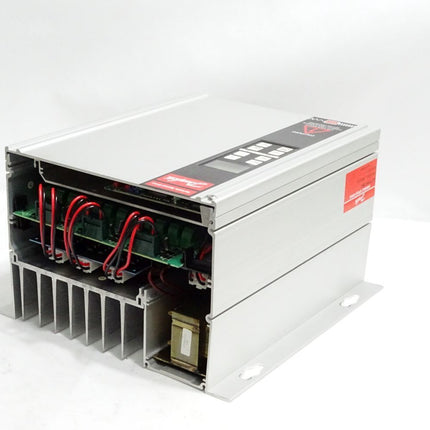 Danfoss Variable Speed Drive VLT Type 3002 175H7238 1.1kW / Neuwertig - Maranos.de