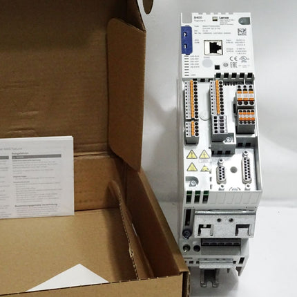 Lenze Inverter Drives 8400 15843031 E84AVTCE5514SX0 0.55kW / Neu OVP - Maranos.de
