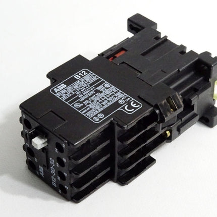 ABB B12-30-32 Schütz - Maranos.de